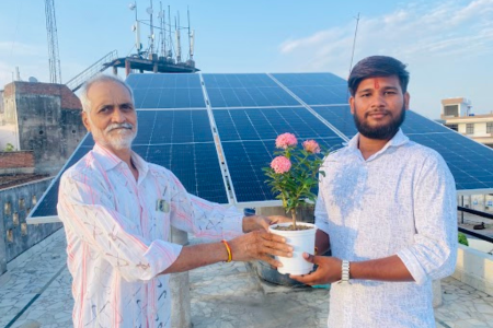 Shining a Light on a Sustainable Future, Om Solar